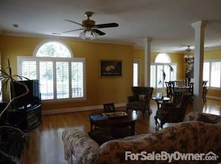 221 55th St APT C, Virginia Beach, VA 23451