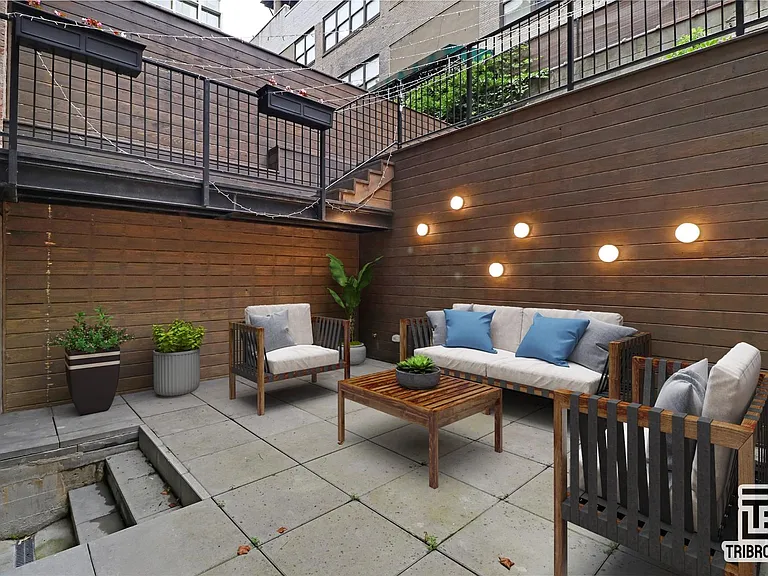 319 E 93rd St #1B — Photo 8