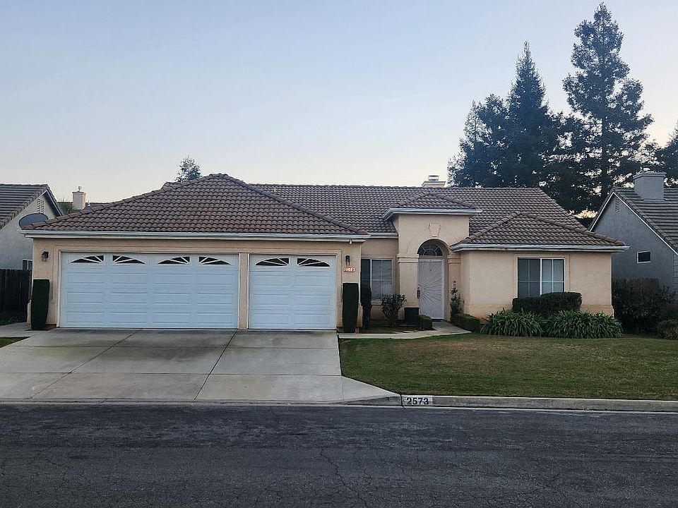 1st image of 2573 E Pryor Dr