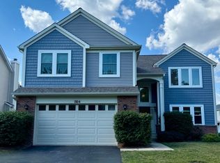 2164 Horncastle Ln, Naperville, IL 60564
