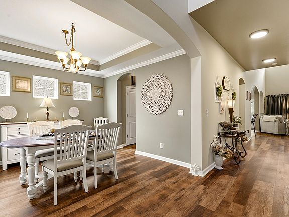 4th image of 4613 Marshwood Dr.