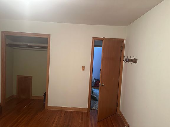 3rd image of 3922 Vincent Ave N