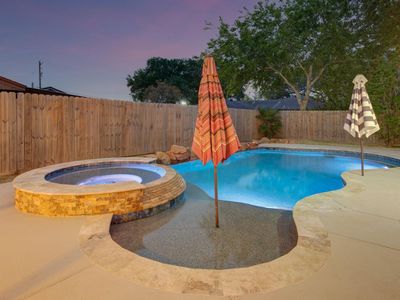 135 Loch Lomond Dr, League City, TX, 77573