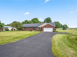 14991 Charm Hill Dr, Sidney, OH 45365