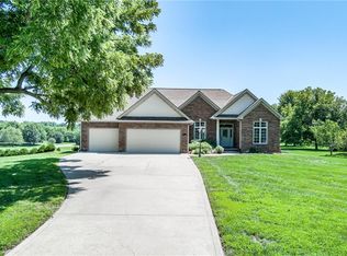 12613 Ridgeview Rd, Kearney, MO 64060