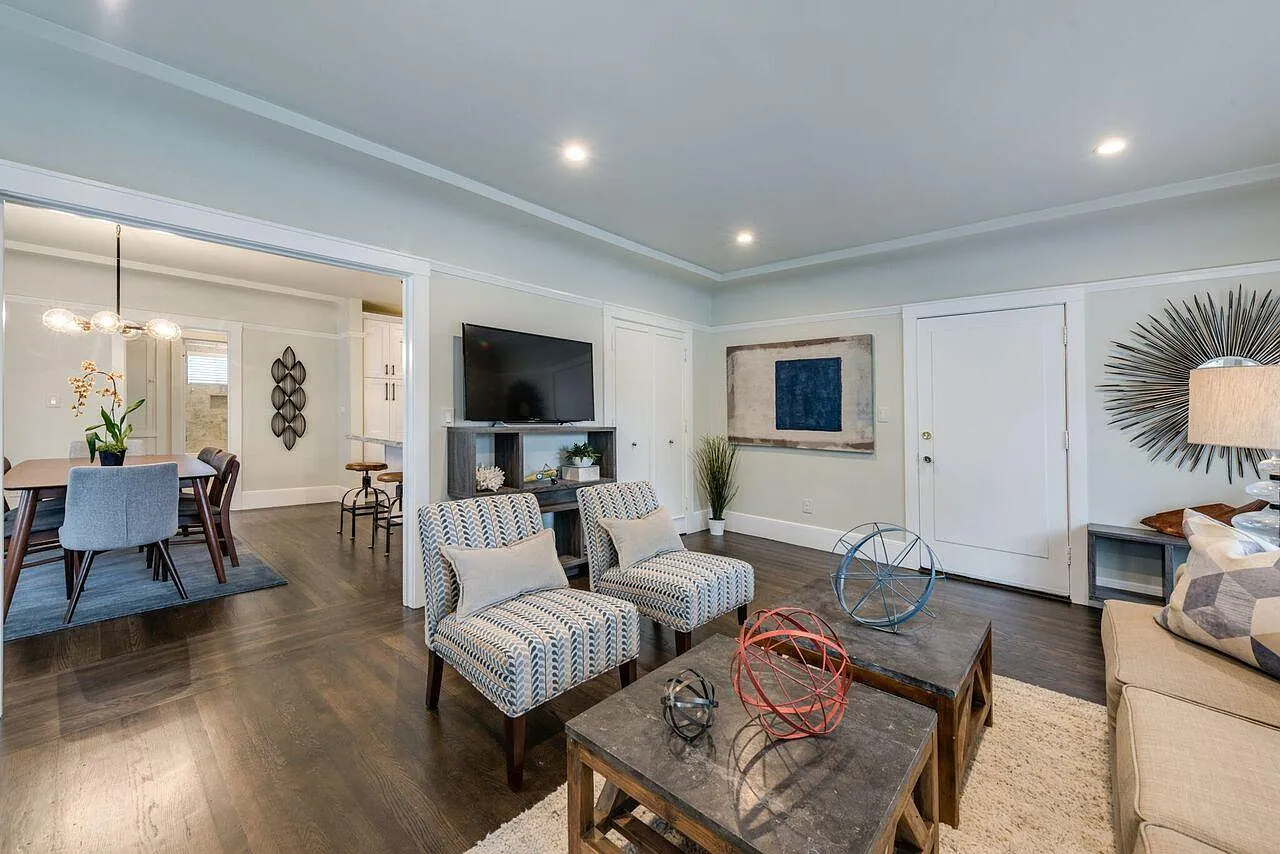 2 bed, 1300 sqft, $3,600 — Photo 4