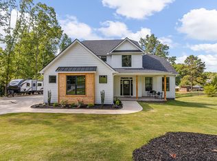 2011 Edwards Lake Rd, Greer, SC 29651