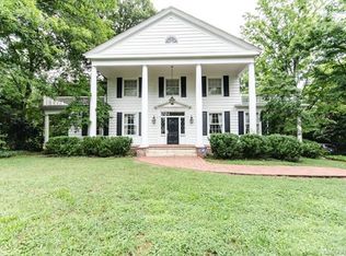 105 E Chestnut St, Lincolnton, NC 28092