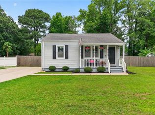 216 Marion Dr, Chesapeake, VA 23322