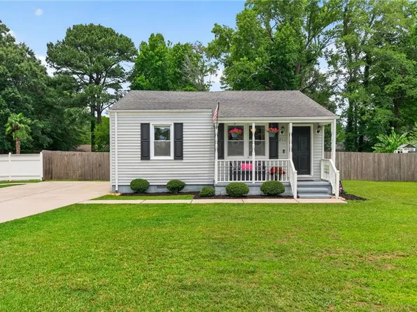 216 Marion Dr, Chesapeake, VA 23322