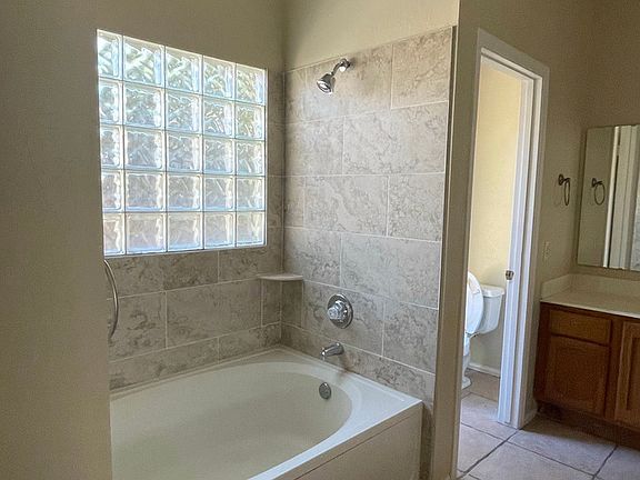 5th image of 7690 W San Juan Ave