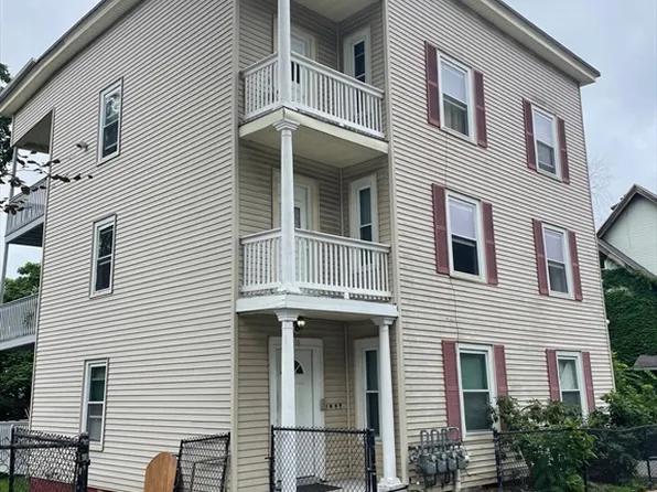 16 Gates St, Worcester, MA 01610