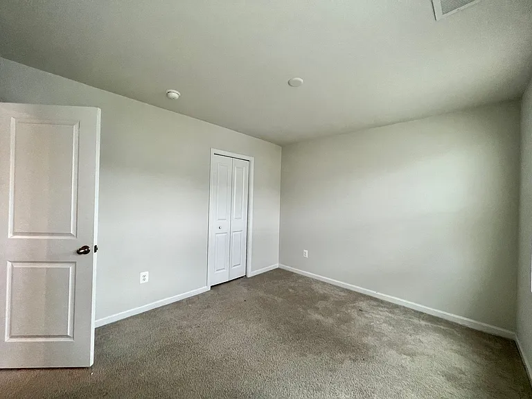 255 Severna Pkwy — Photo 42