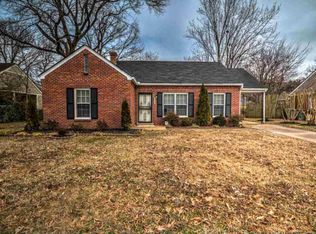1628 Colonial Rd, Memphis, TN 38117