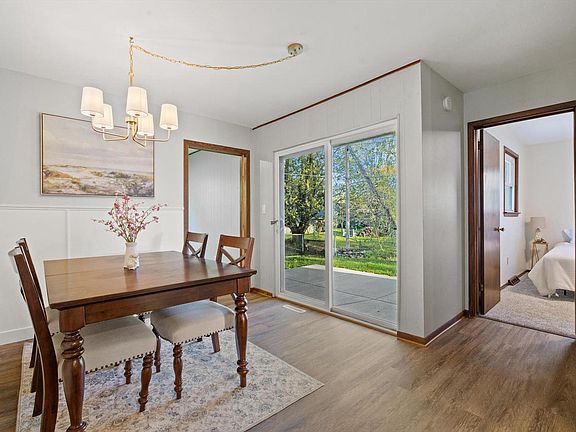 5th image of 726 Royal Park ROAD