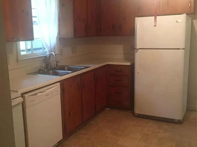 520 Mimosa Pl — Photo 7