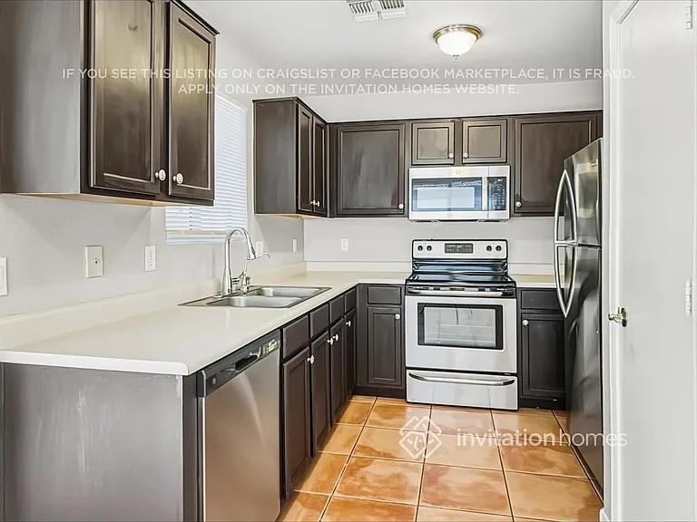 8542 W El Caminito Dr — Photo 7