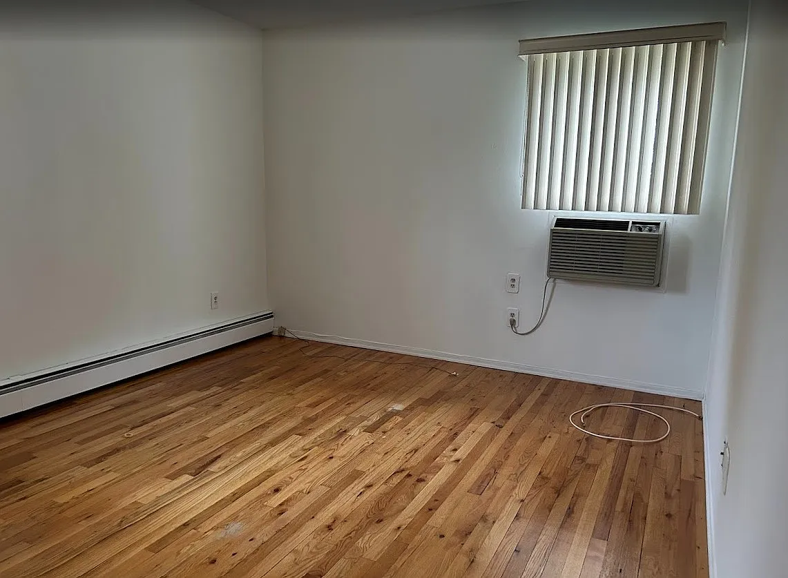 3 bed, $2,900 — Photo 4