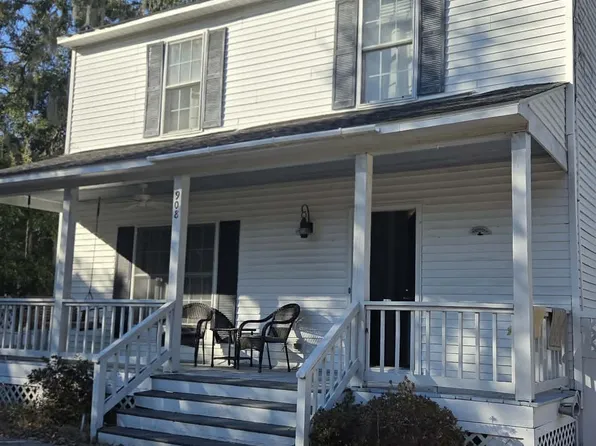 908 11th St, Pt Royal, SC 29935