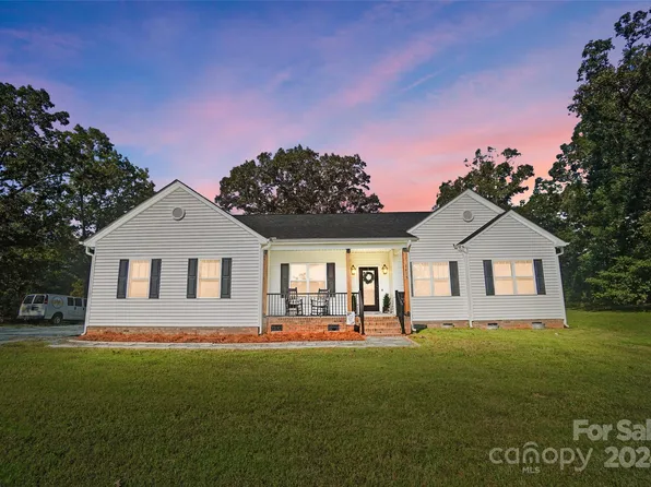 1413 Hamilton Crossroads Rd, Marshville, NC 28103
