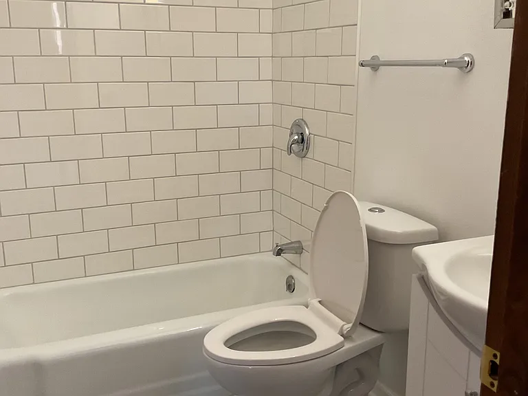 9729 W Hampton Ave #7 — Photo 7