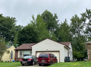 4881 N Sedgewick Rd, Lyndhurst, OH 44124
