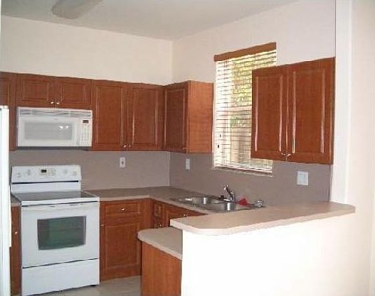 2nd image of 7728 NW 115th Ct