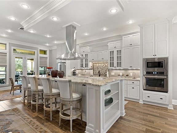 5th image of 14 New Arbor Lake Dr