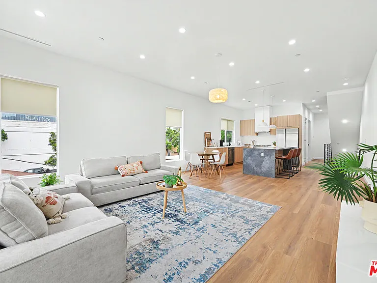 1907 S Corning St #1 — Photo 19
