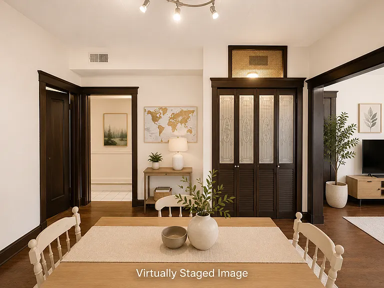 852 W Diversey Pkwy #2F — Photo 3