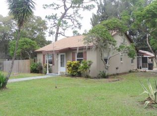 716 4th Ave SW, Largo, FL 33770