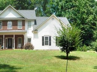 1739 Jones Rd, King, NC 27021