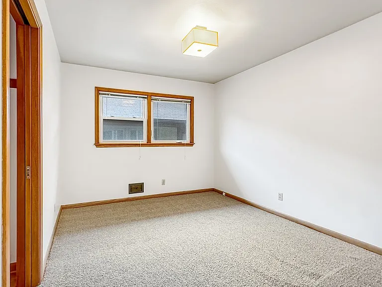 4541 Bloomington Ave — Photo 8