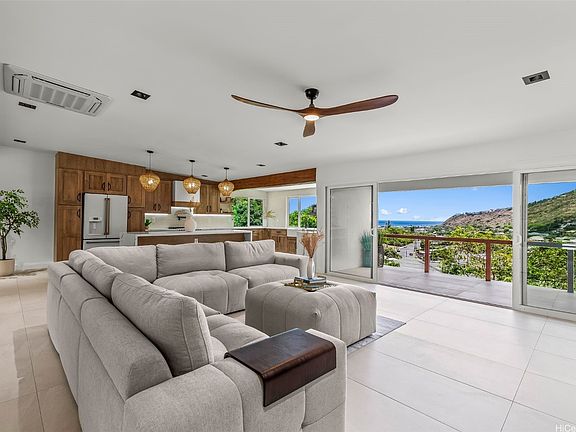 4th image of 852 Kainoa Pl