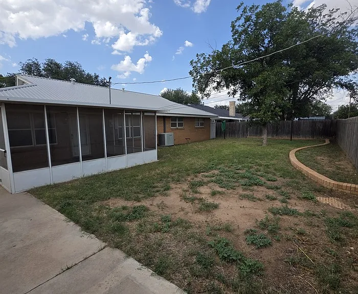 3311 W Shandon Ave — Photo 27