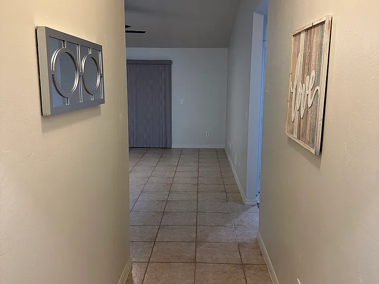 5027 Benton St — Photo 13