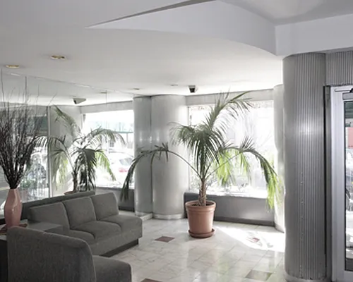 Sold by Upton Realty Group | media 21