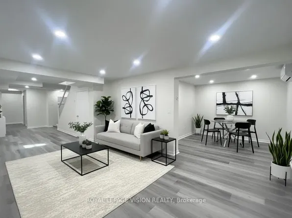 263 Wright Cres #Basement, Ajax, ON L1S 5S5