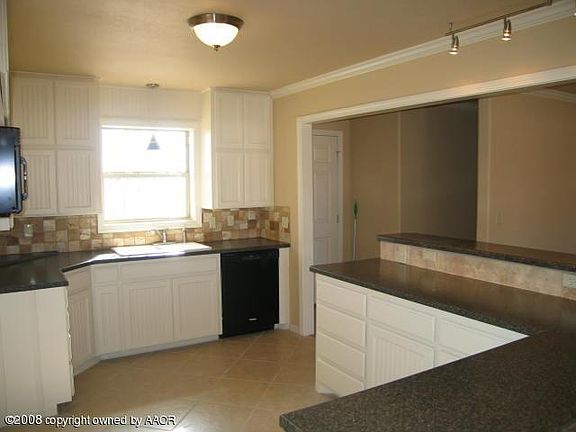 5th image of 3703 Cimarron Ave