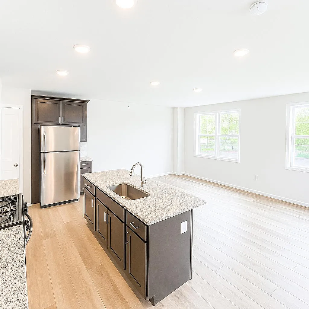 Hawthorne Two Bedroom Kitchen - Tower Ridge Grande