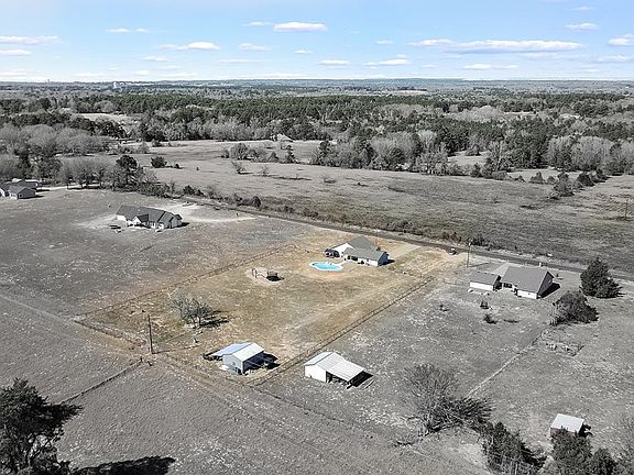 3rd image of 360 An County Rd #1515