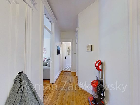 5th image of 4 Ayr Rd APT 34