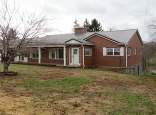 627 Parkersburg Rd, Spencer, WV 25276