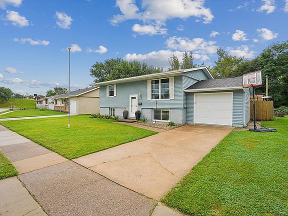 2nd image of 3522 Keymeer Dr