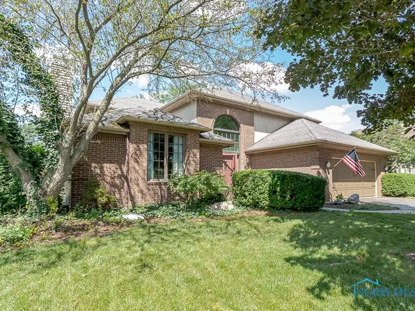 7944 Ivywood Ln, Sylvania, OH 43560