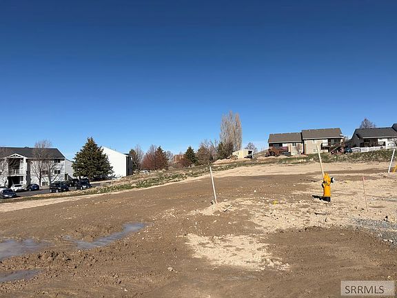 4th image of 15 Falcon Ridge Dr