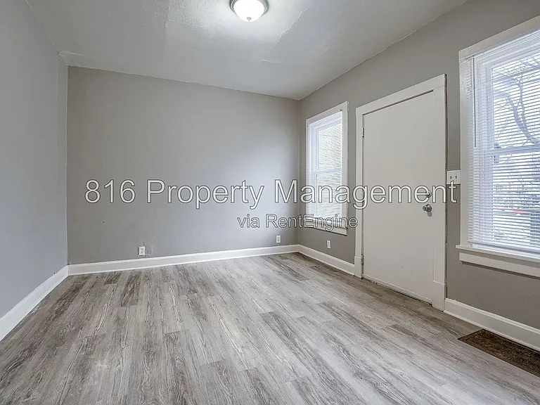 5701 Anderson Ave — Photo 3