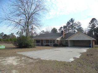 950 Old River Rd, Jesup, GA 31545