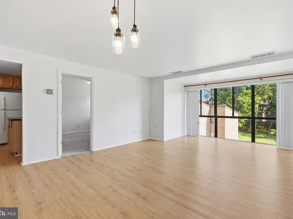 19007 Mills Choice Rd APT 3, Montgomery Village, MD 20886