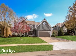 18087 W 163rd Ter, Olathe, KS 66062